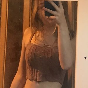 Women’s cropped knit sweater tank top